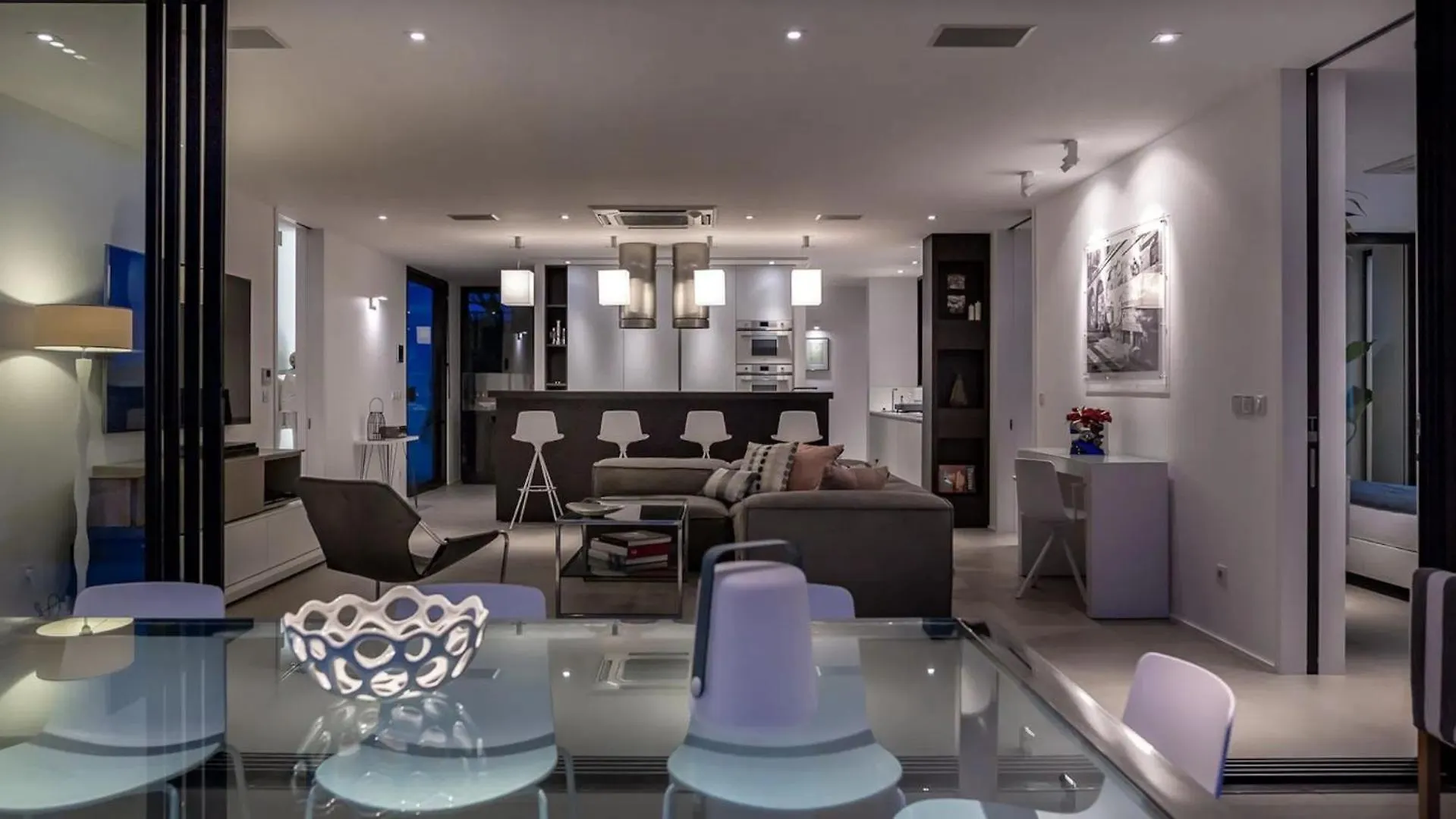 别墅 Sleek Caribbean Home With Heated Pool 古斯塔维亚 圣巴泰勒米