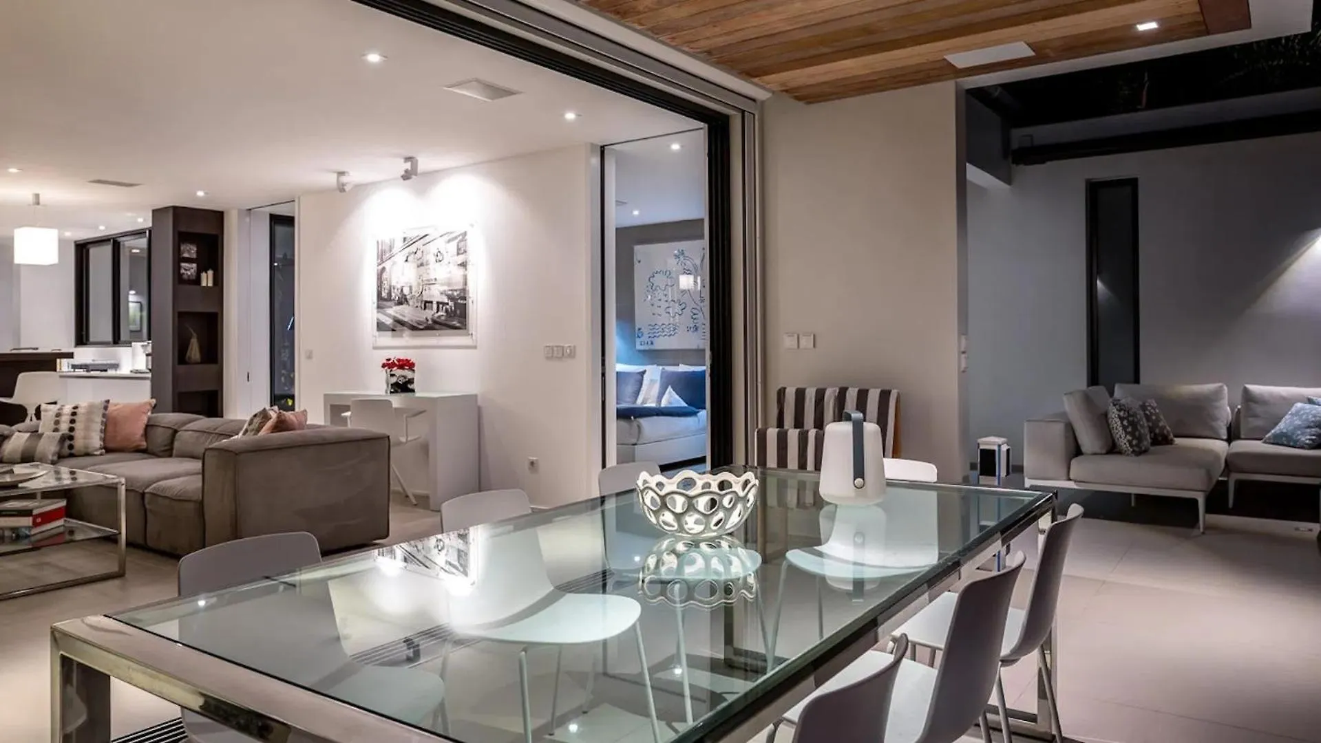 ヴィラ Sleek Caribbean Home With Heated Pool グスタビア